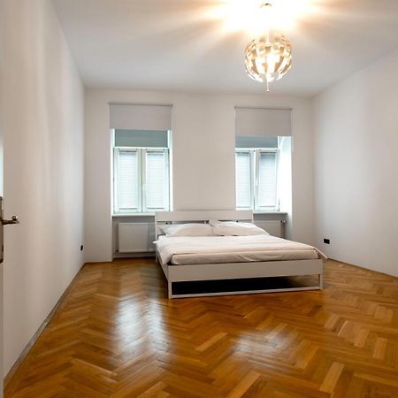 3-Bedroom Apartment In Central Wien Ngoại thất bức ảnh